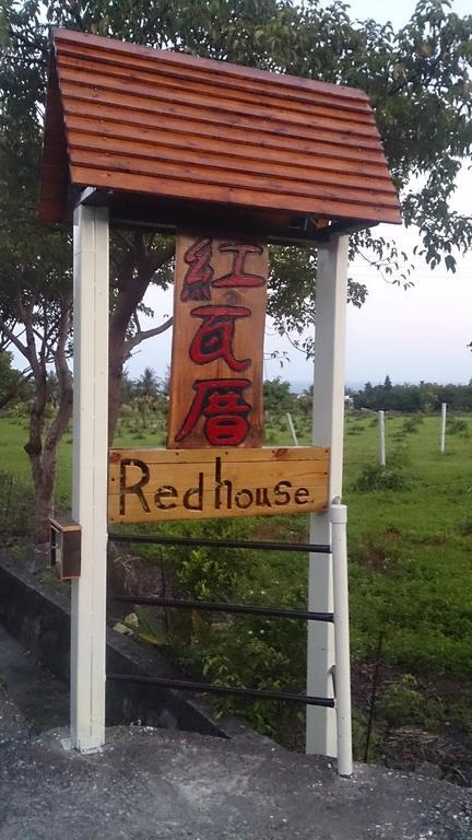 Taitung Dulan Red House Homestay B&B Exterior photo